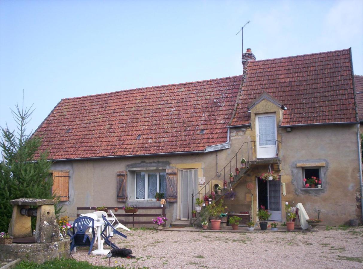 Chambre A La Campagne Saint-Aubin-en-Charollais Buitenkant foto